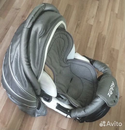 Коляска zippy 2 в 1