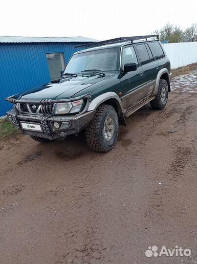 Nissan Patrol 4.2 МТ, 1999, 300 000 км