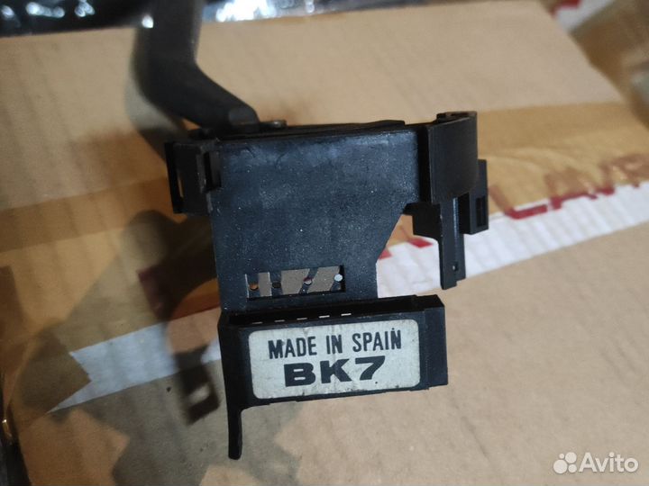 Переключатель дворников volkswagen passat-3