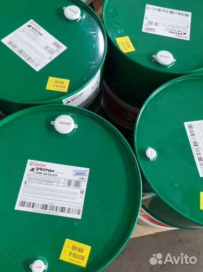 Масло моторное Castrol 15W40 в бочках