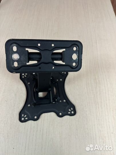 Крепеж для телевизора