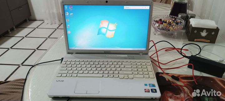 Ноутбук sony vaio i3