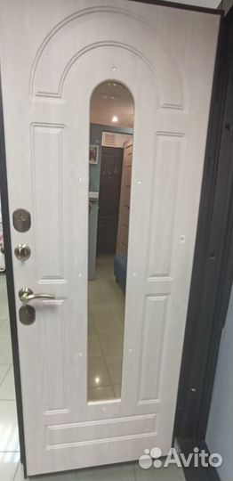 Дверь входная металлическая