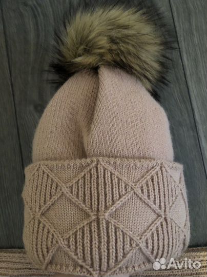 Шапка с шарфом