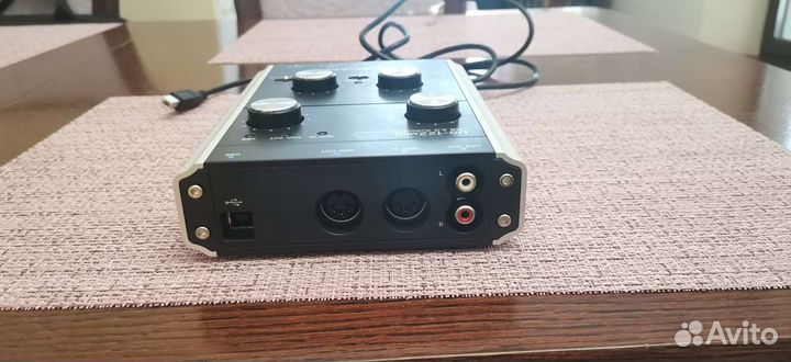 Внешняя звуковая карта tascam