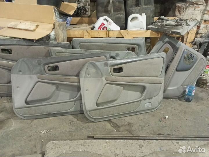 Отдам обшивки марк 2 gx100