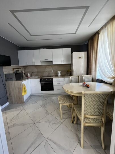 2-к. квартира, 60 м², 5/16 эт.