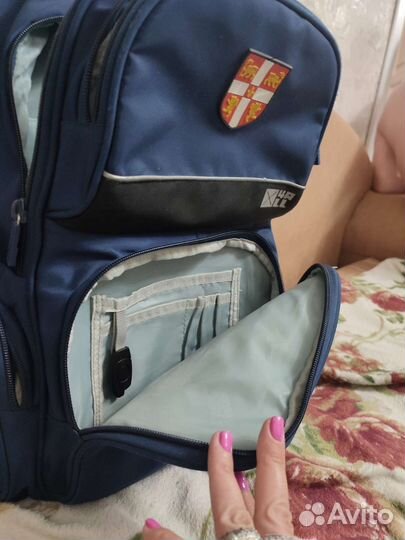 Рюкзак школьный
