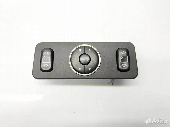 Кнопка стеклоподъемника двери Mercedes-Benz