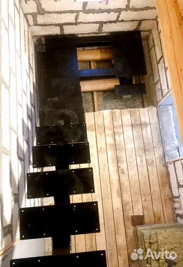 Лестница в стиле лофт