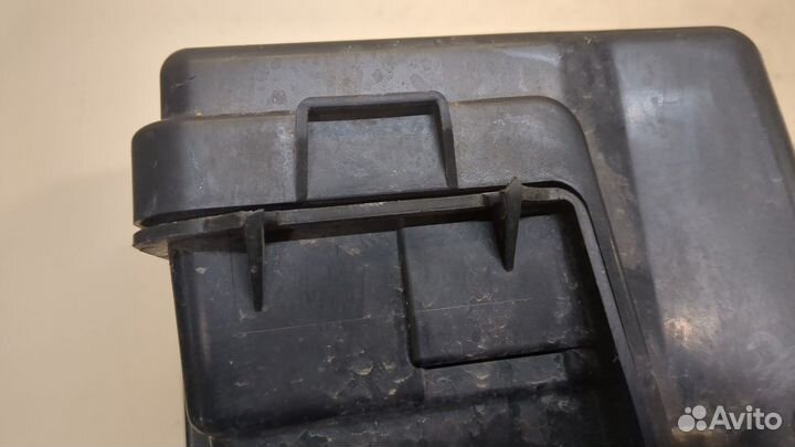 Блок предохранителей Dacia Sandero 2012, 2015