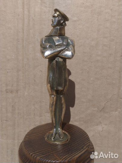 Статуэтка Золотой Остап