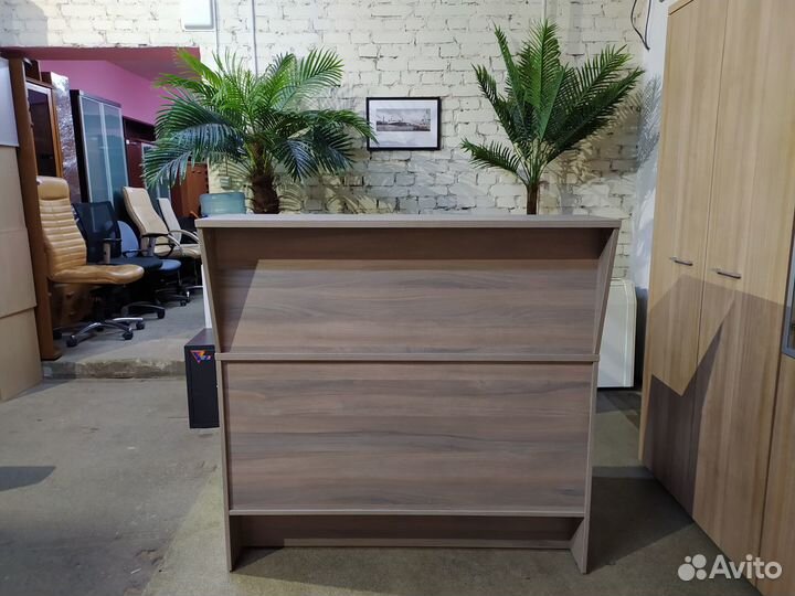 Стойка ресепшн Импульс. Новая