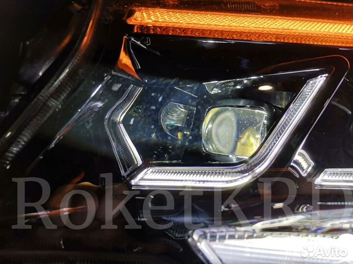 Фары Toyota Land Cruiser Prado 150 c 2018 г