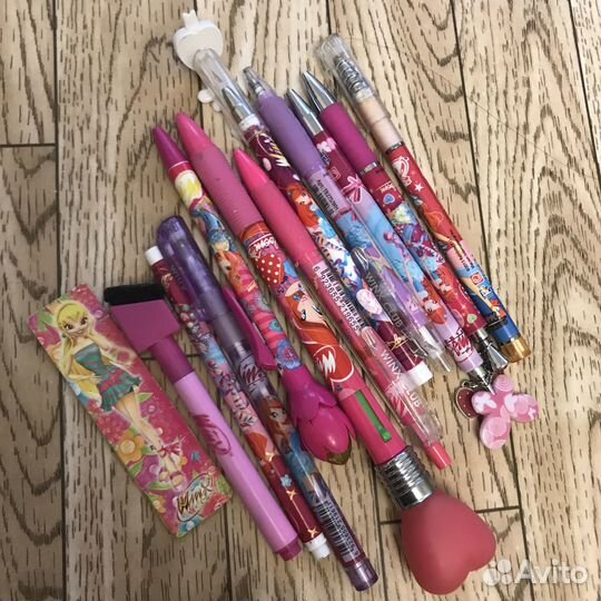 Ручки Винкс закладка