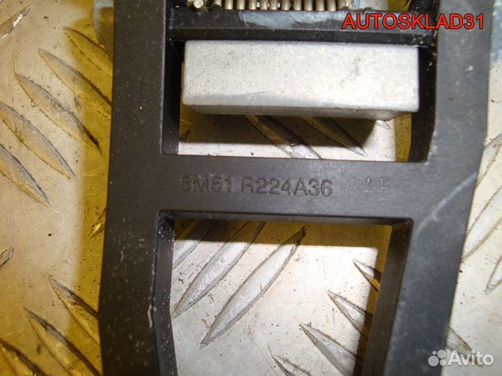 Кронштейн ручки двери Ford Focus 2 3m51r224a36ae