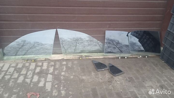 Стекло двери задней mitsubishi lancer 9