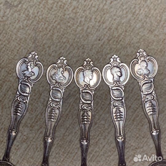 Ложки 8 штук