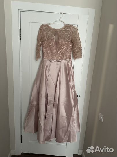 Платье вечерние бальное