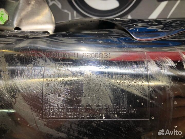 Глушитель правый Triumph Street Triple 675 2010г