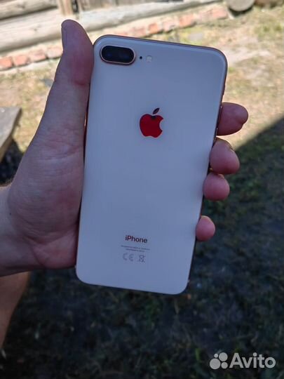 Телефон iPhone 8 plus