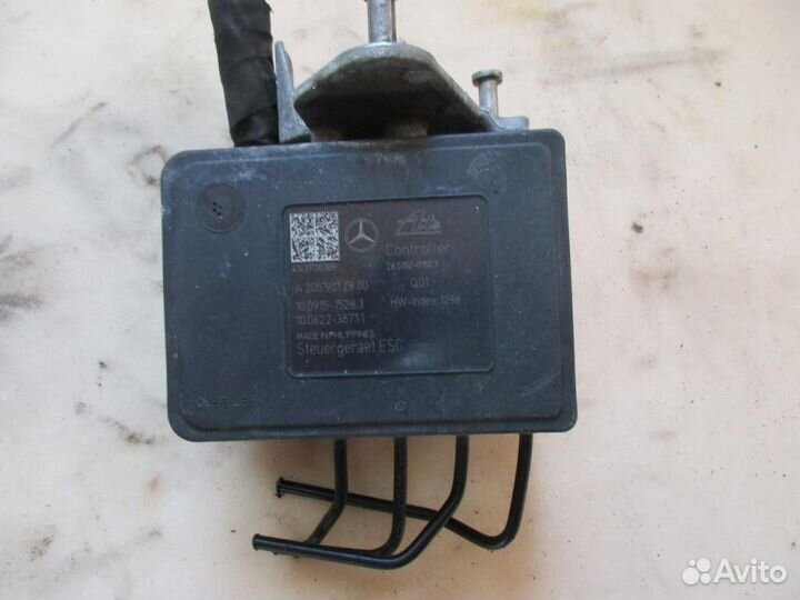 Блок ABS w205 C-class 651 2014