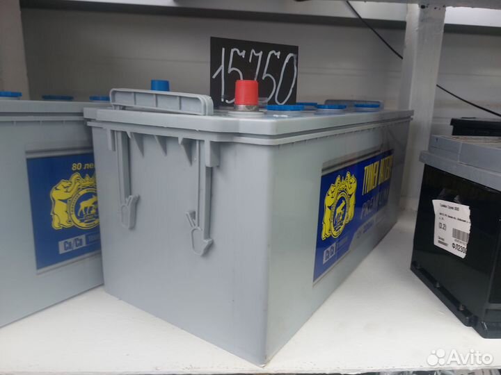 Аккумулятор Тюмень Premium 220 а/ч