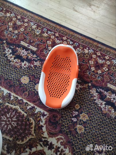 Ванна и горка для купания новорожденного