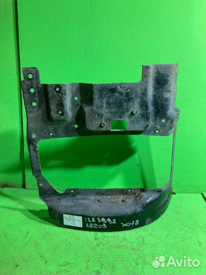 Кронштейн фары scania R420