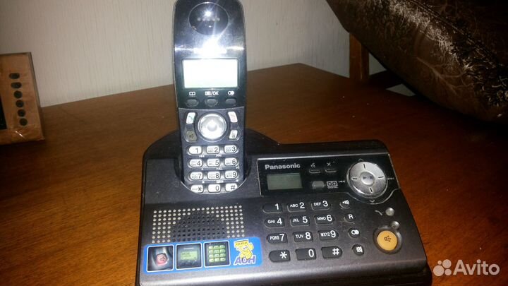 Радиотелефон Panasonic KX-TCD245