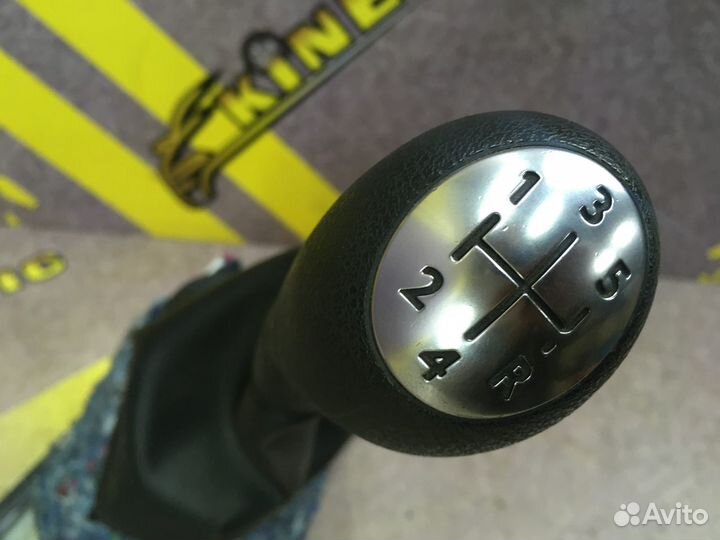 Кулиса Ручка кпп МКПП чехол Логан 2 Сандеро