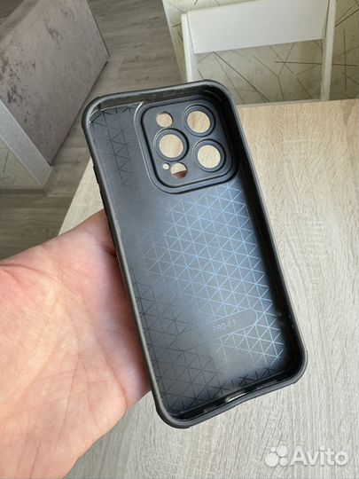 Чехол на iPhone 15 про