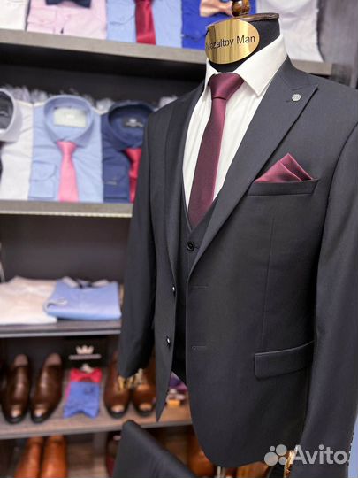 Мужской классический костюм