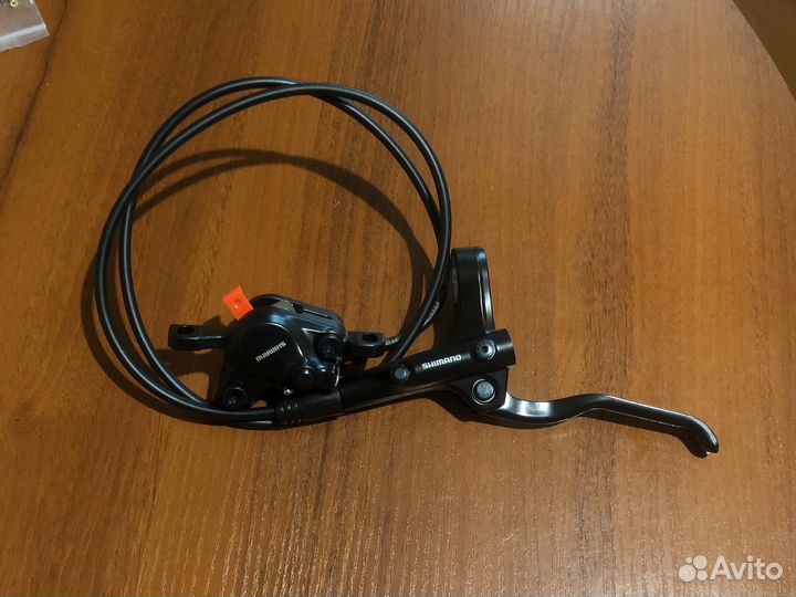 Тормоз дисковый гидравлический shimano MT200 BL
