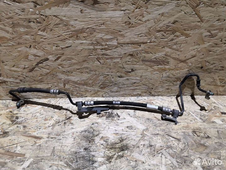 Трубка гура Volvo S60 2 /XC 60/XC70/S80 2