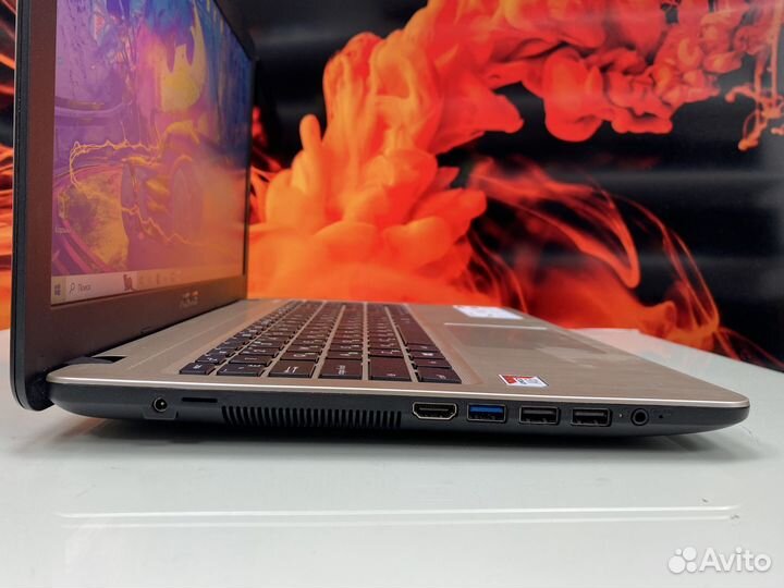 Лёгкий Asus 15.6