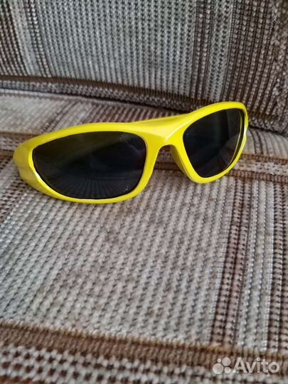 Детские солнцезащитные очки