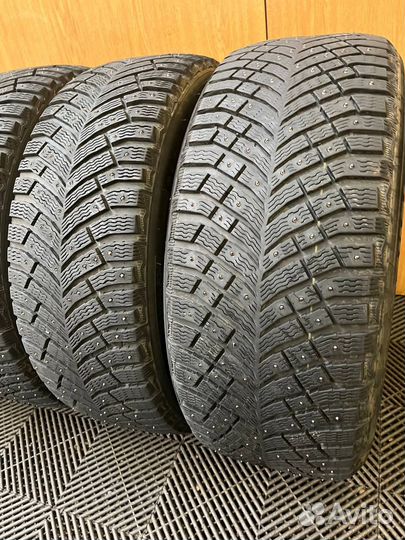 Michelin X-Ice North 4 SUV 235/55 R19 и 255/50 R19 106T