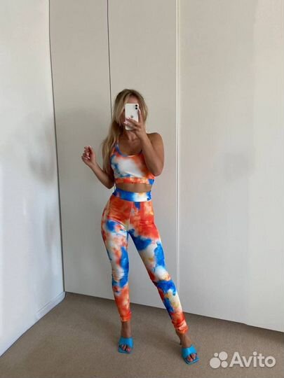 Костюм для йоги и фитнеса