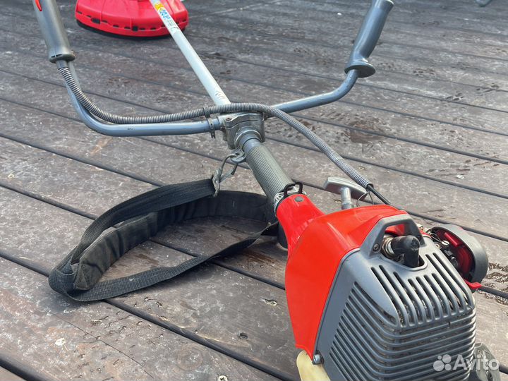 Триммер Италия Efco Stark 25