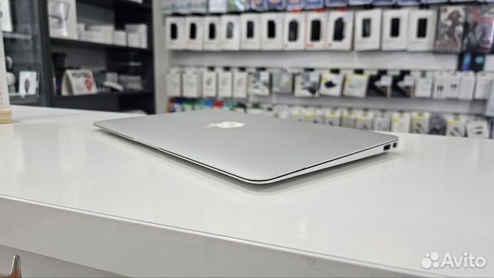 MacBook Air 11