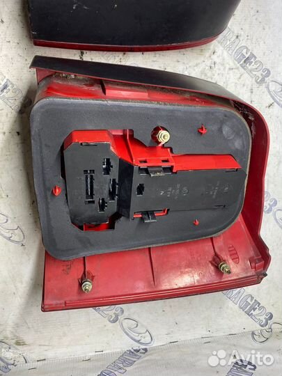 Фонарь задний правый Volkswagen Passat B5