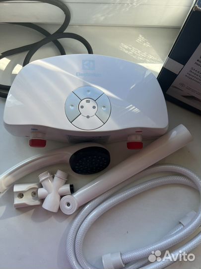 Водонагреватель Electrolux smartfix 2.0 TS