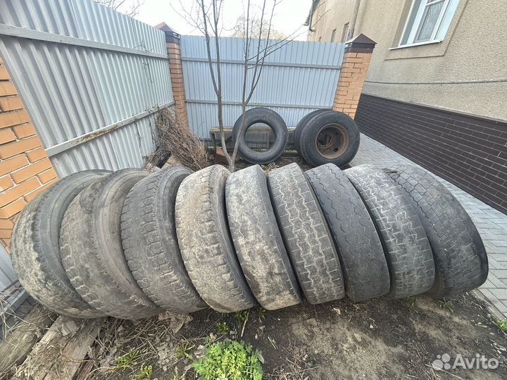Шины на камаз Кама 11 р 22.5 бу