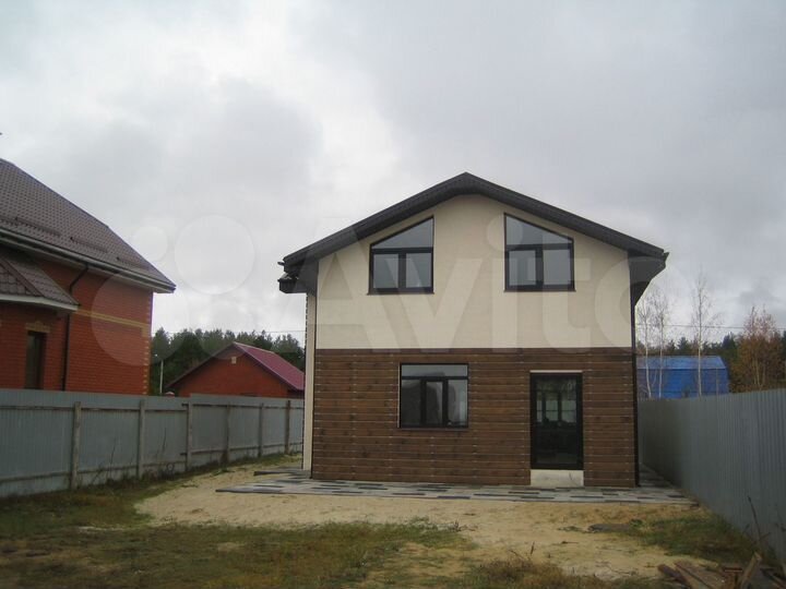 Дом 113 м² на участке 9 сот.