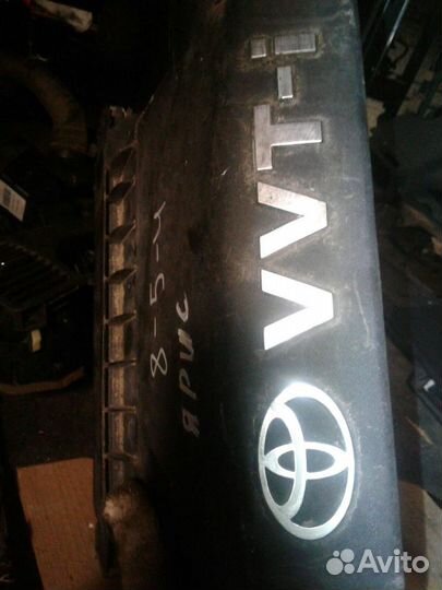 Корпус воздушного фильтра toyota Yaris 2005-2011