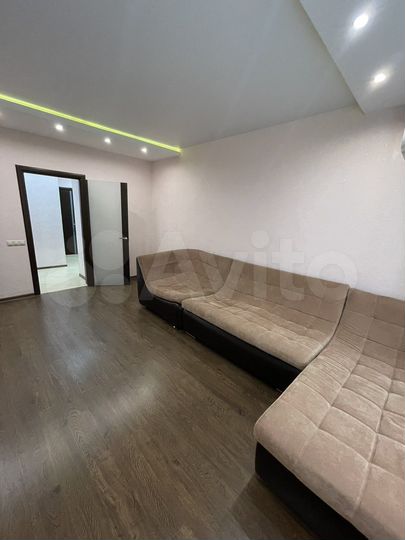 2-к. квартира, 69 м², 6/12 эт.