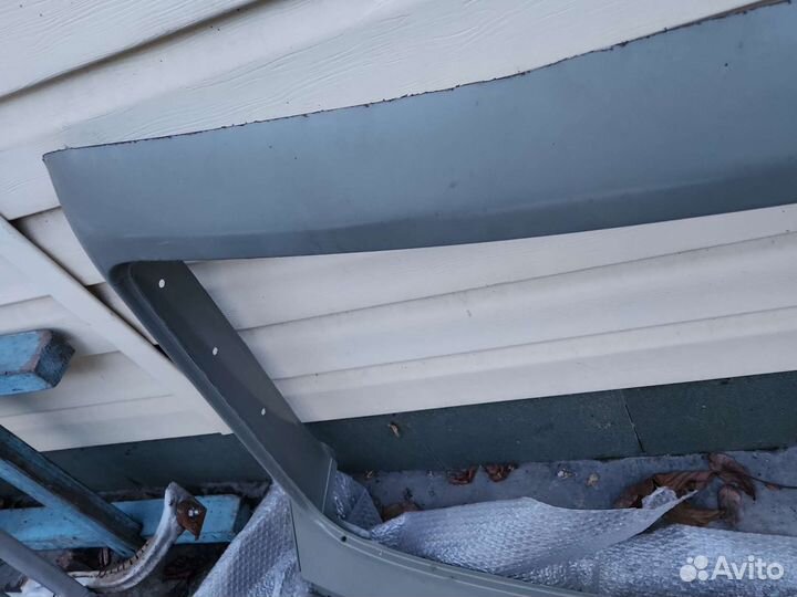 Передняя лобовая рамка