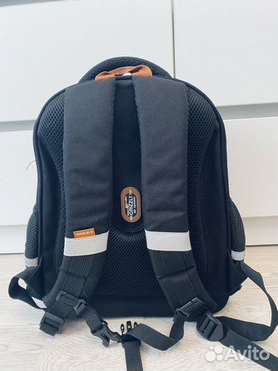 Рюкзак школьный для мальчика grizzly