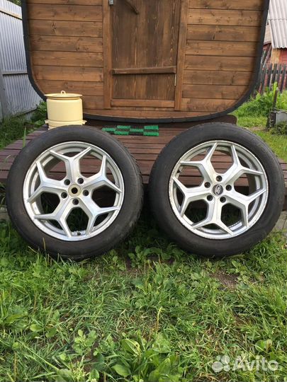 Kormoran Ultra High Performance 215/55 R17 98R